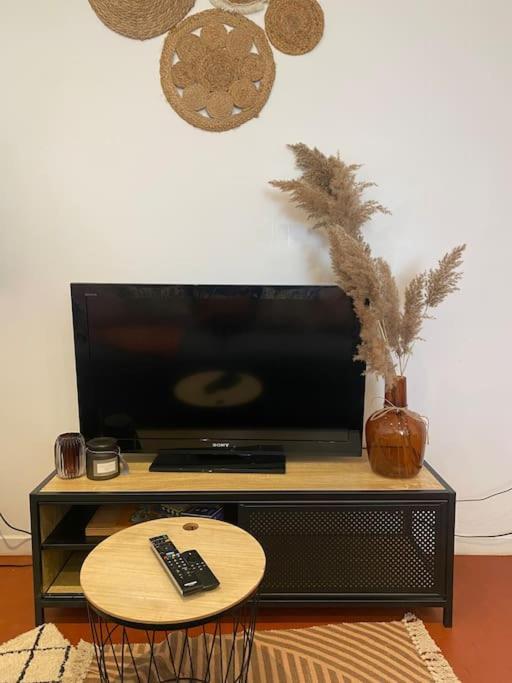 A Deux Pas Des Grands Buffets - Cosy T2 Climatise Apartman Narbonne Kültér fotó